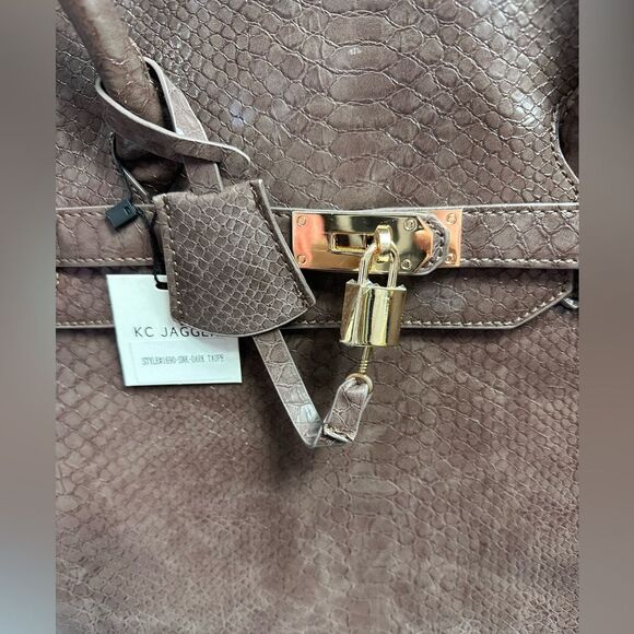 KC‎ Jagger Brown Rolling Suitcase - Picture 14 of 16